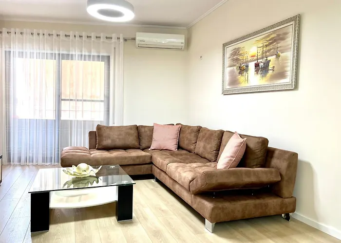 New Bazaar Cozy 4 Apartment Tirana