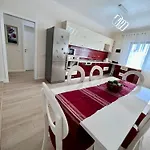 Appartement New Bazaar Cozy 4 *