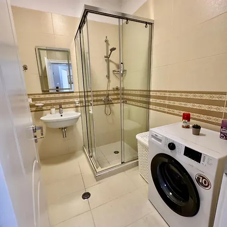 Апартаменты New Bazaar Cozy 4