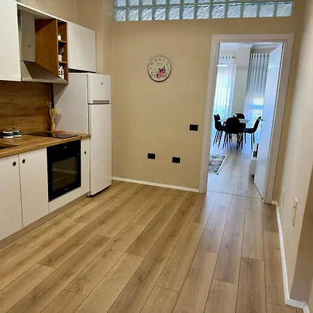 New Bazaar Cozy 4 Апартаменты