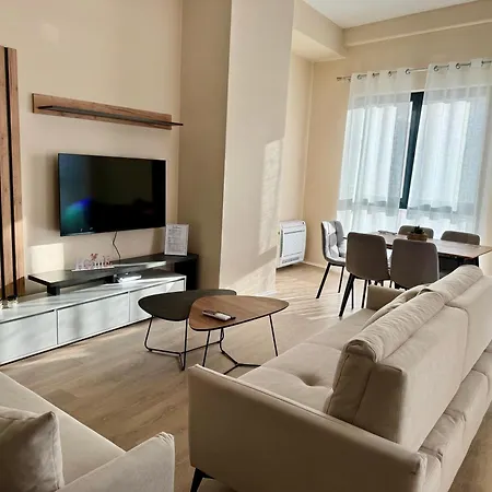 New Bazaar Cozy 4 Apartament Tirana