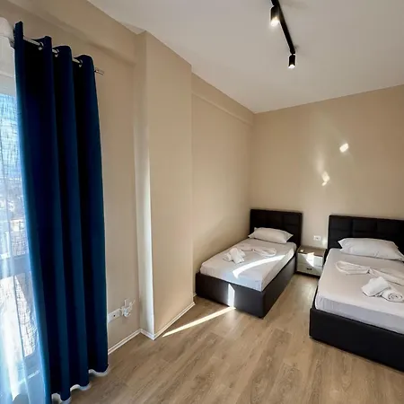 New Bazaar Cozy 4 * Tirana